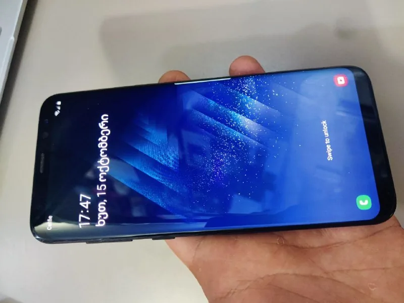Samsung S8+ 1