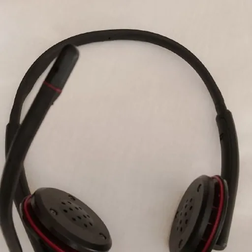 Наушники Plantronics
