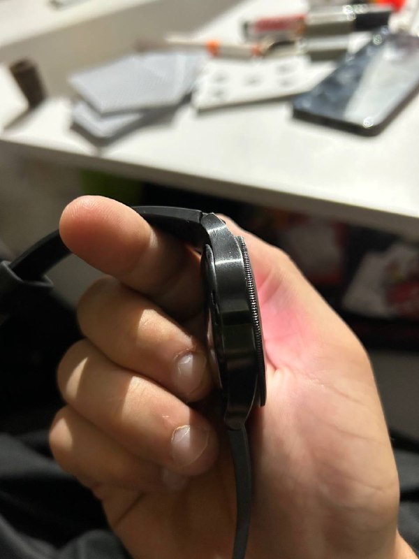 SAMSUNG GALAXY WATCH 4 CLASSIC 3