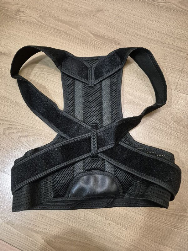 samsung s3, корректор осанки M и L, книга IELTS 19, боксерские бинты, боксерские перчатки 5