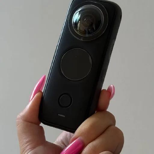 Insta360 One X2