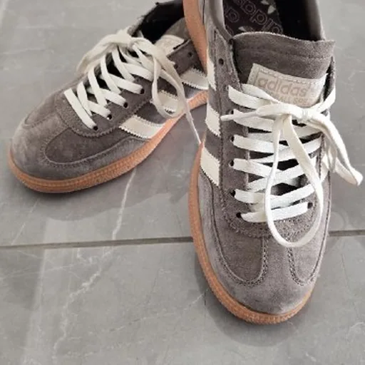 Кроссовки Adidas Spezial, размер 39