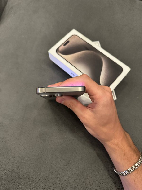iPhone 15 Pro max 256Gb 3