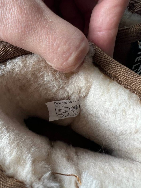 Новые ботинки FILA размер 32