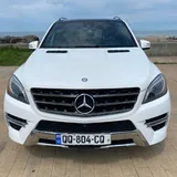 Mercedes-Benz ML 350 1