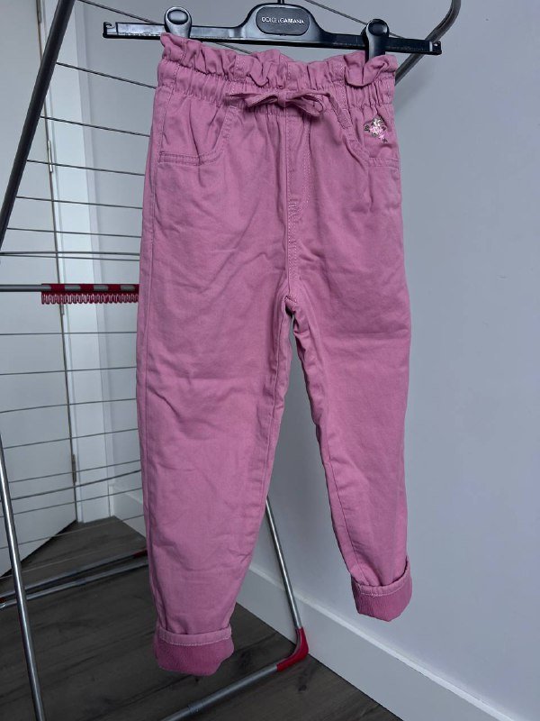 Новые джинсы с начесом 4-6 лет