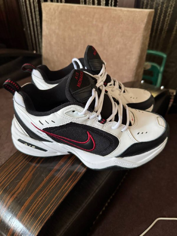Ботасы Nike Air Monarch 42/5 27 см 4