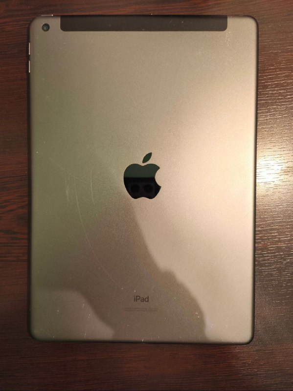 Продам планшет iPad 2