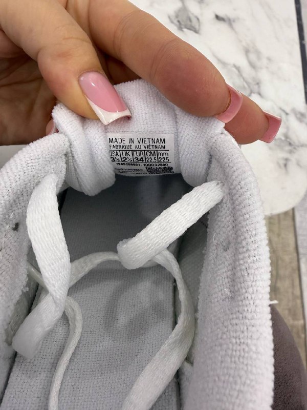 Новые детские кроссовки 34р 3