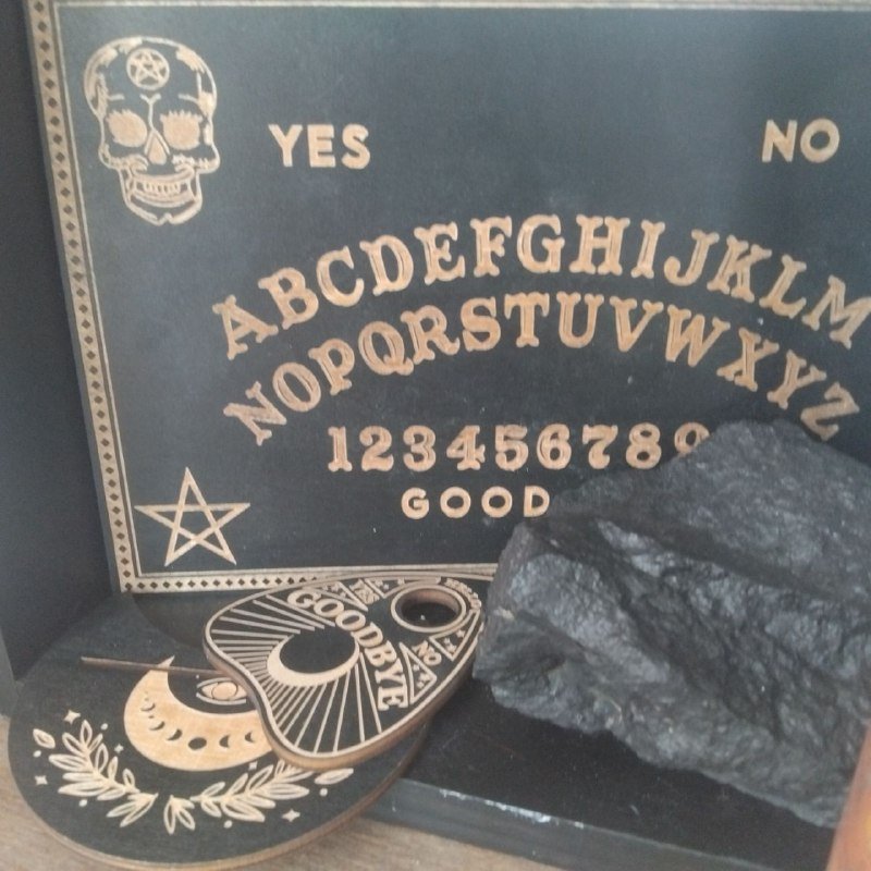 Уиджа доска, карты таро