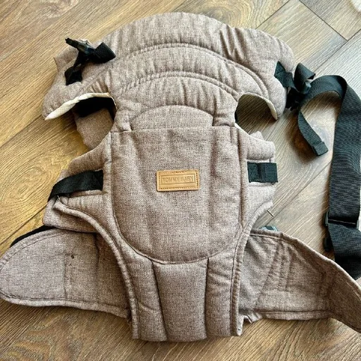 Кенгуру слинг Tommy Baby