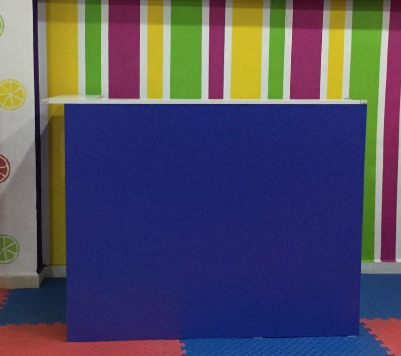 Стол ресепшн 2