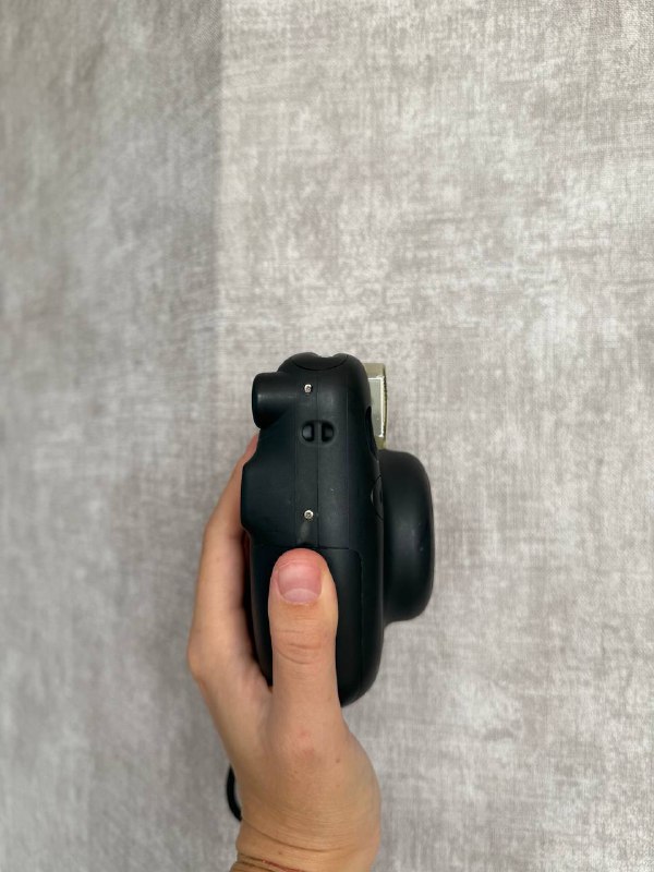 Пиджак новый, instax mini 11, кроссовки decathlon 5