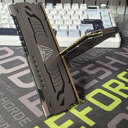 ОЗУ DDR4 Viper 16 ГБ