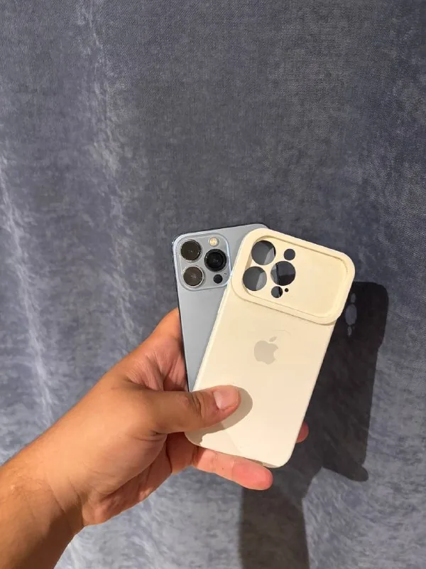 iPhone 13 Pro, чехол 1