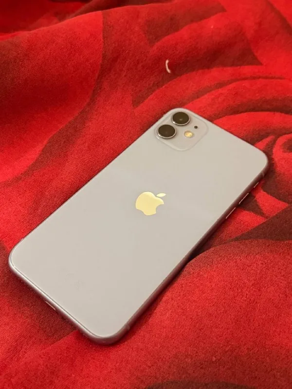 iPhone 11 64 ГБ