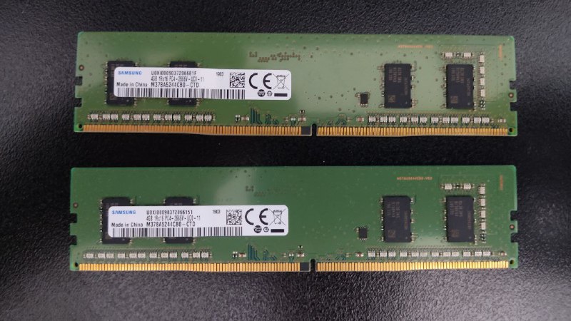 оперативная память Samsung M378A5244CB0-CTD DDR4 8Гб