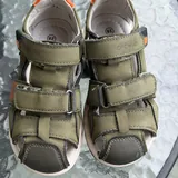 Sandals for a boy, size 28 2