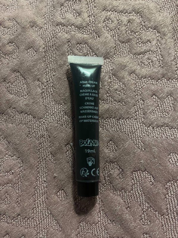 Искусственная кровь, краска, латекс, парик, платье-сетка 2