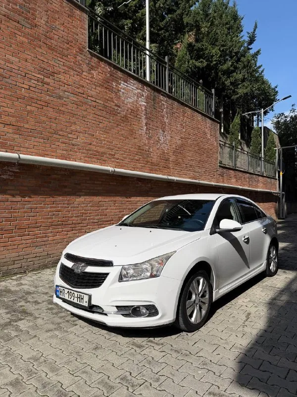 Chevrolet Cruze 2014, седан, 1.8 л, АКПП 1