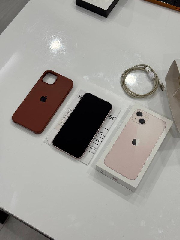 iPhone 13 128GB Pink 2