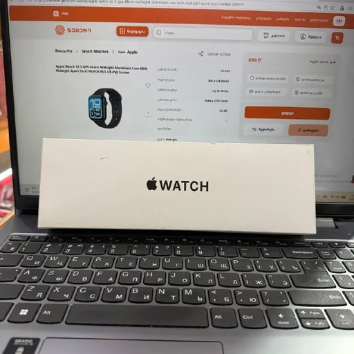 Apple Watch SE3 44 мм