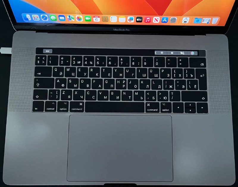 MacBook Pro 15 2017 i7 16GB 2