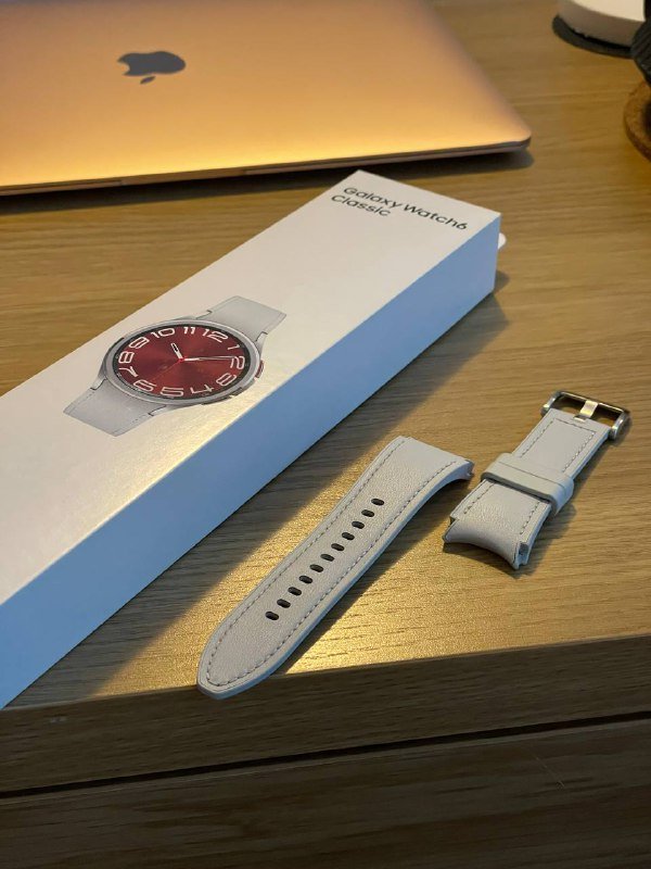 Samsung Galaxy Watch6 Classic, два браслета 4