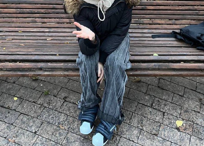 сникерсы adidas