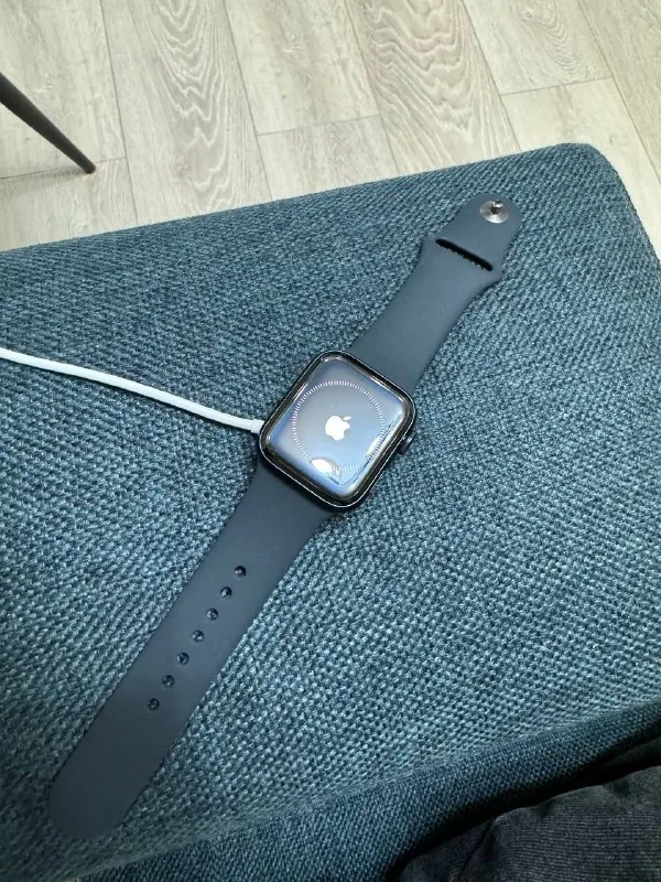 Apple Watch SE 2 40 Midnight