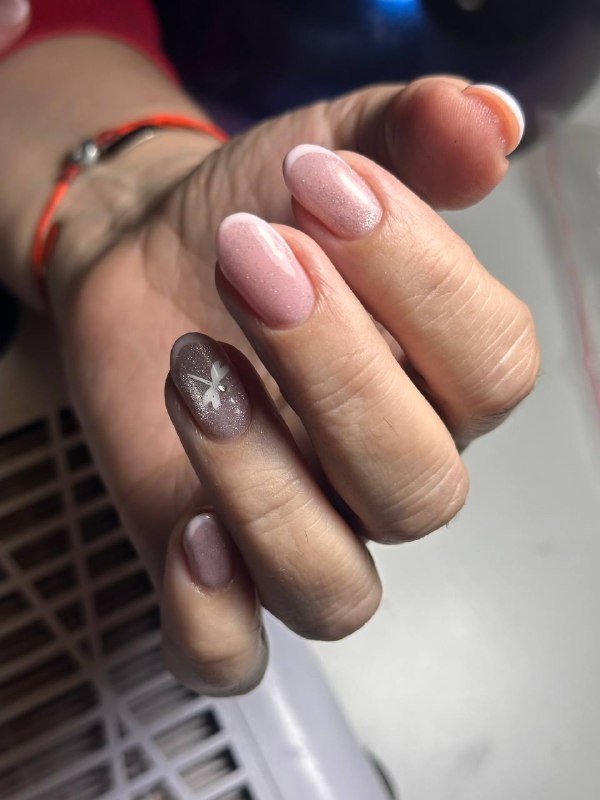 Маникюр, шеллак с укреплением