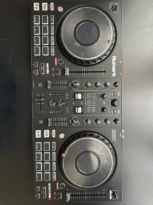 Numark Mixtrack Platinum FX 4-Deck DJ контроллер 2