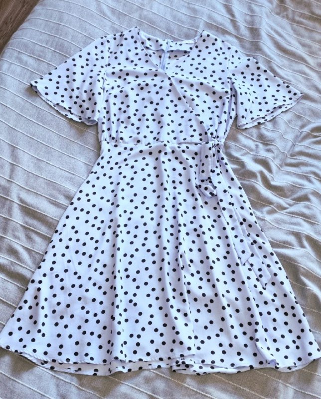 босоножки 37 р, платье Zarina 42 р-р, этажерка Ikea, куртка детская Lassie 110 р