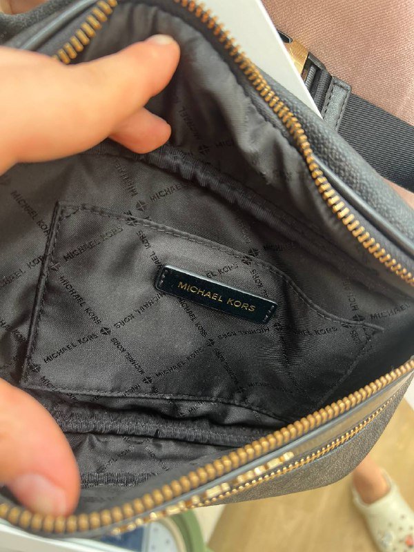 Поясная сумка Michael Kors 3