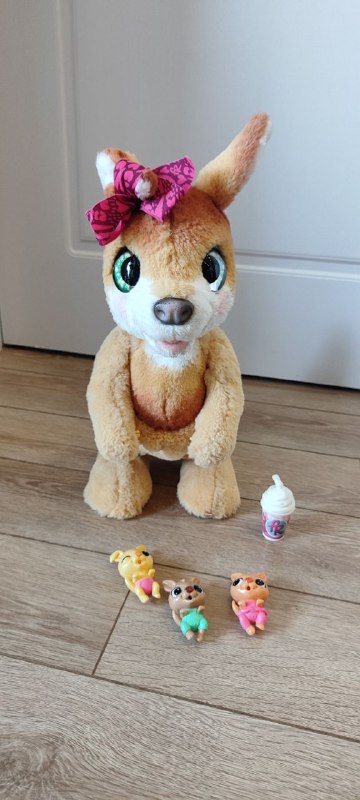 HASBRO FURREAL интерактивная кенгуру с детёнышами 6