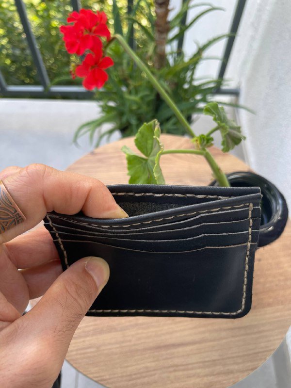 Двухсторонние кожаные кошельки для карточек и денег