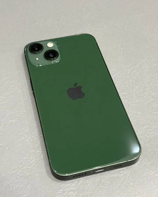 iPhone 13 128 ГБ зелёный