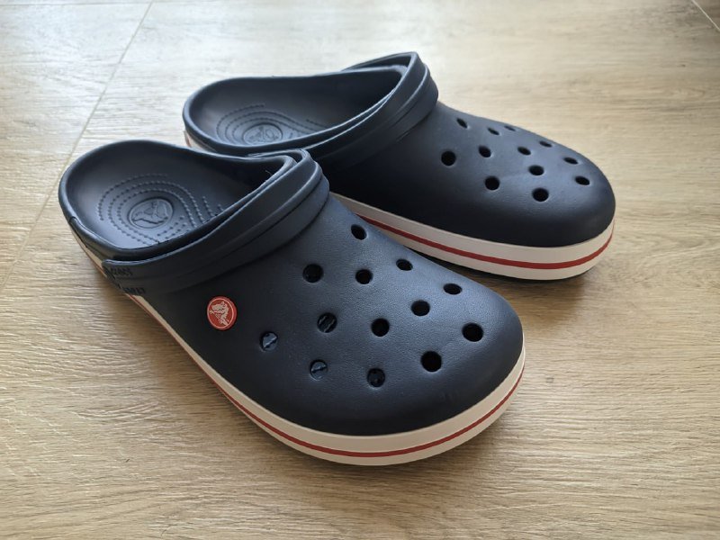 Новые оригинальные кроксы M12