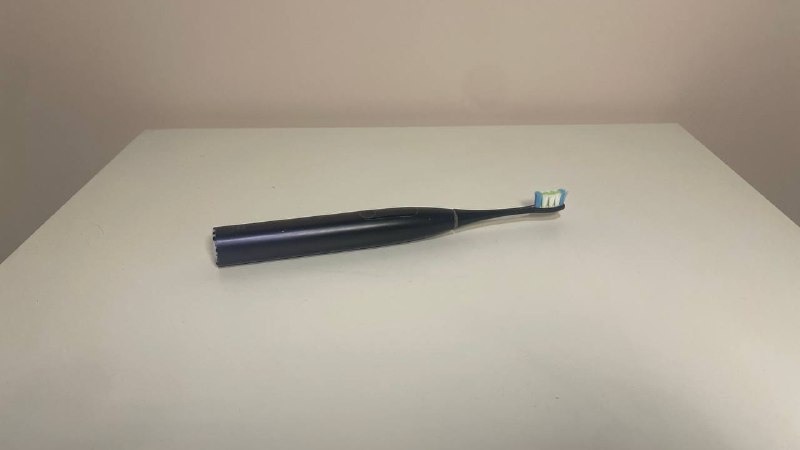 Стол, Лампа, Штатив, Ноутбук, Powerbank, Жесткий диск, Вентилятор, TV приставка, Зубная щетка, Яндекс станция 9