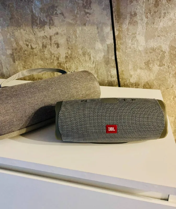 Портативная колонка JBL Charge 4, камера Xiaomi C200, замиокулькас 1