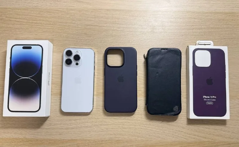iPhone 14 Pro 256 GB silver 1