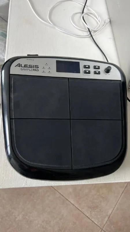 Alesis Sample Pad 4 1