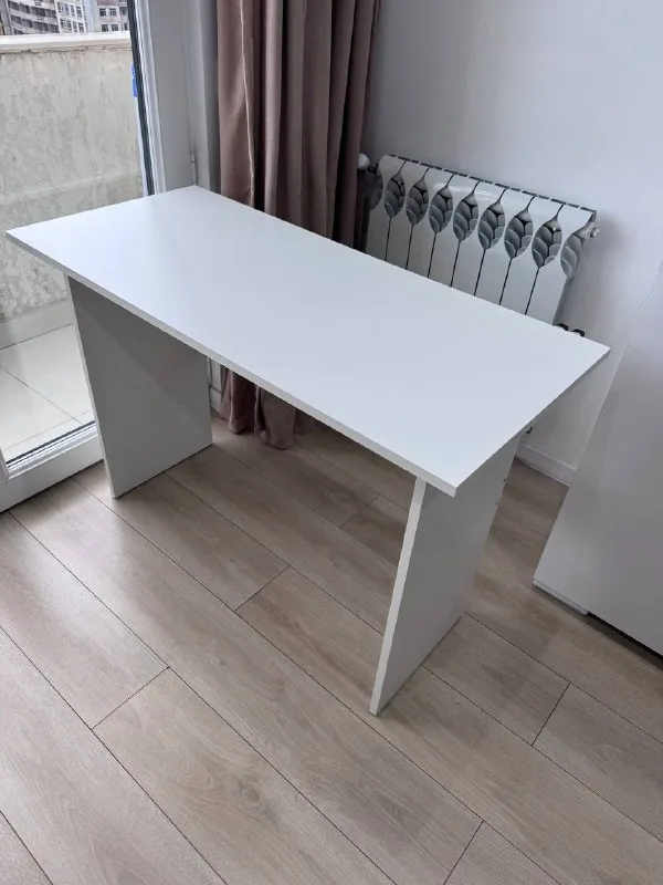 White and gray writing computer desks 1