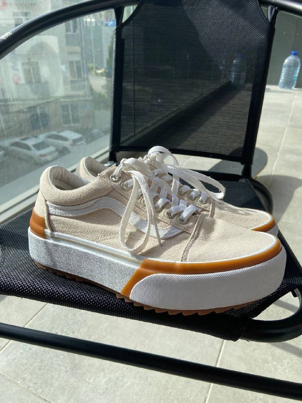 Кроссовки мужские размер 39