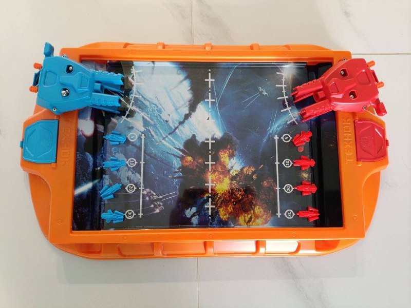 машинки, игрушки, рюкзак, укулеле, настольная игра 7