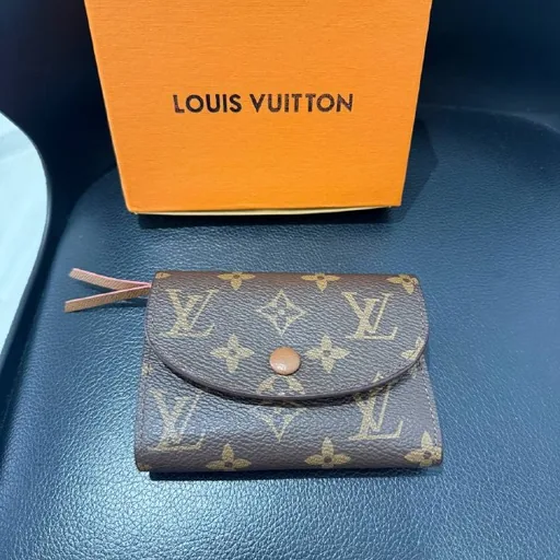 Кошелек Louis Vuitton