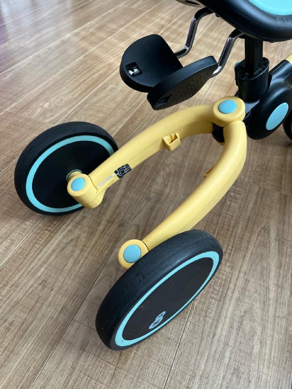 3-в-1 велосипед Kinderkraft 4TRIKE для детей 2