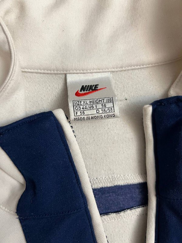 Винтажный мужской свитшот Nike 3