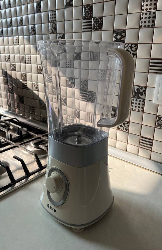 Настольная лампа, блендер, тостер Bosch, кофемашина Bosch 5