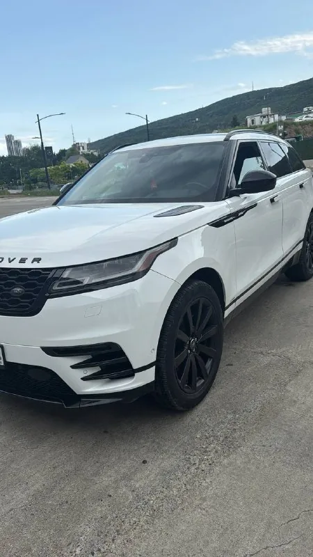 Land Rover Velar 2018 1